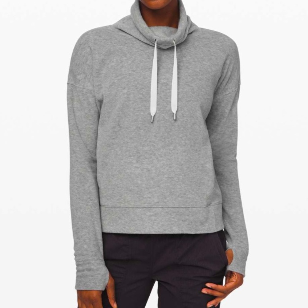 Lululemon Go Forward Pullover Size 8 EUC $108
